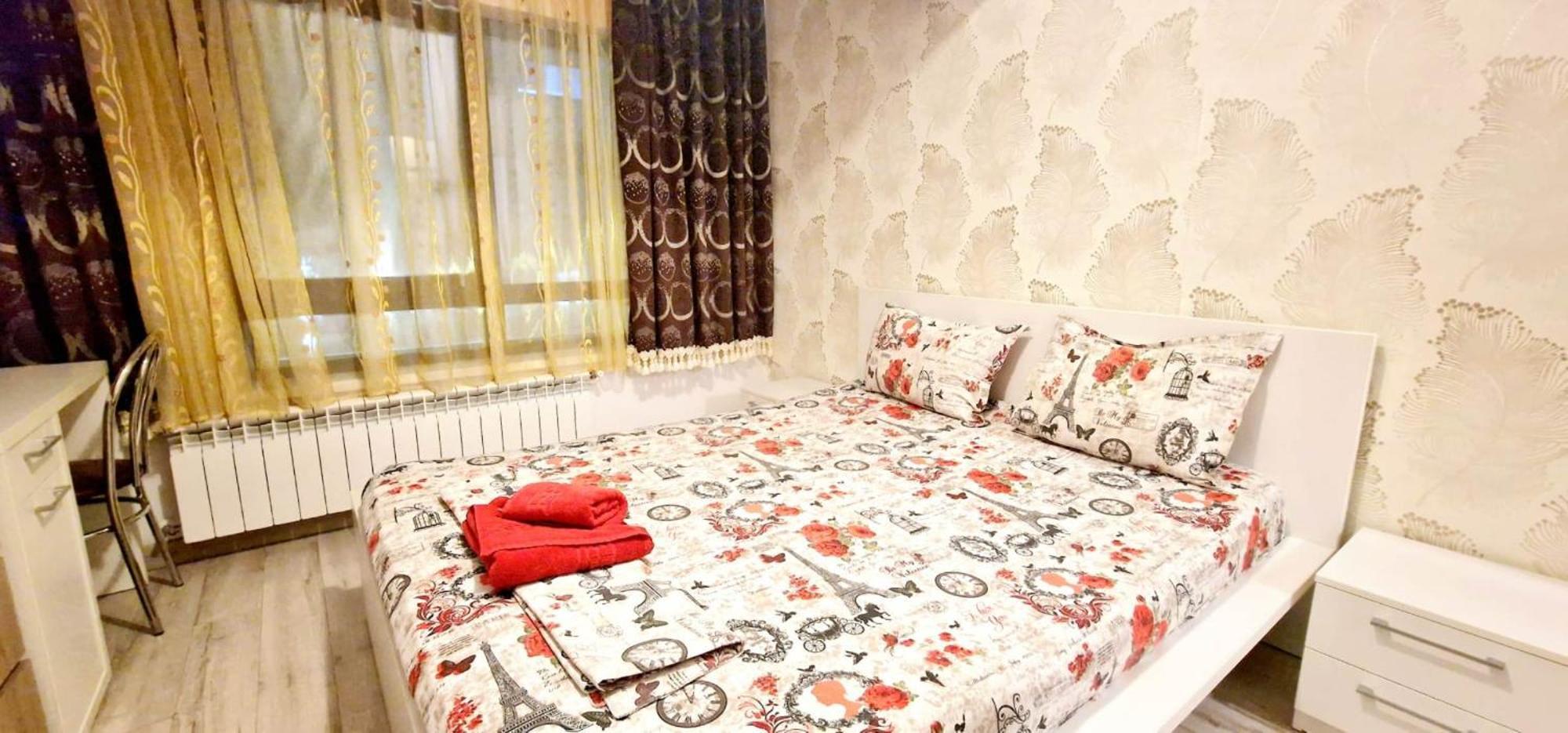 Big & Cosy Apartment With 3 Double Beds & 2 Bathrooms ยาช ภายนอก รูปภาพ